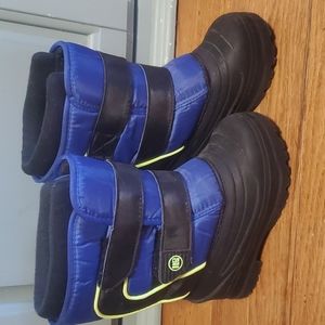Children's snow boots